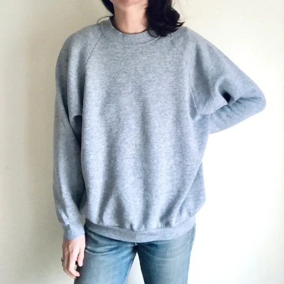Vintage gray sweatshirt - Picture 9 of 11